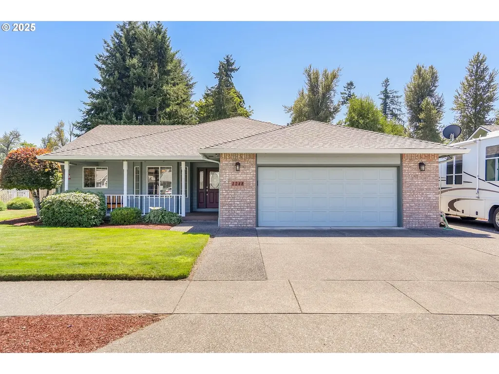 1248 E Burnett Street Stayton OR 97383
