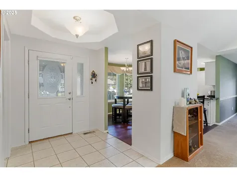 1248 E Burnett Street Stayton OR 97383