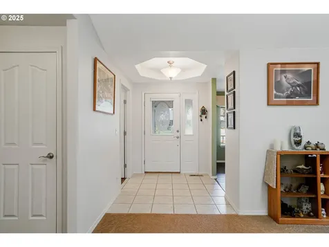 1248 E Burnett Street Stayton OR 97383