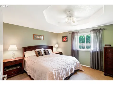 1248 E Burnett Street Stayton OR 97383
