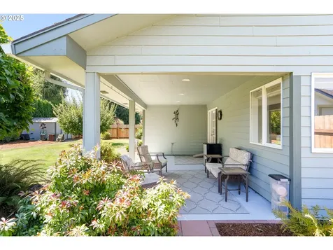 1248 E Burnett Street Stayton OR 97383