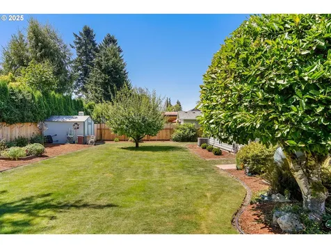 1248 E Burnett Street Stayton OR 97383