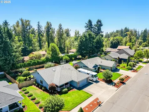 1248 E Burnett Street Stayton OR 97383