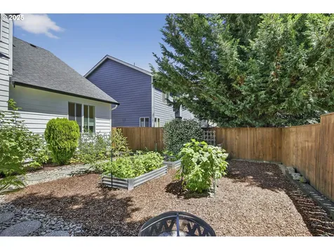 16715 NE 5th Street Vancouver WA 98684
