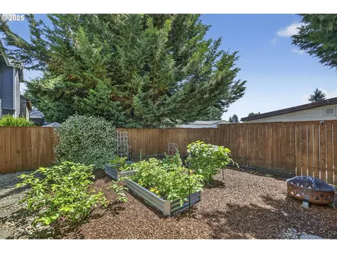 16715 NE 5th Street Vancouver WA 98684