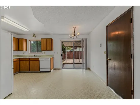 6113 NE 74th Street Vancouver WA 98661