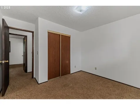 6113 NE 74th Street Vancouver WA 98661