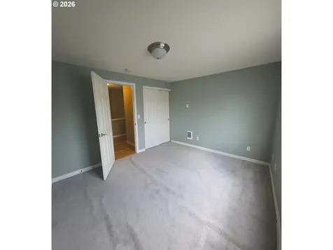 16924 NE 19th Way Vancouver WA 98684