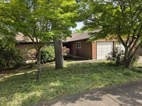 1653 Ardendale Lane Eugene OR 97405