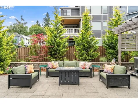3936 NW 61st Court Camas WA 98607