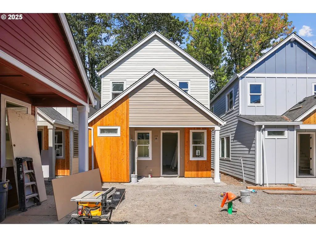 9576 SW 91st Avenue Portland OR 97223