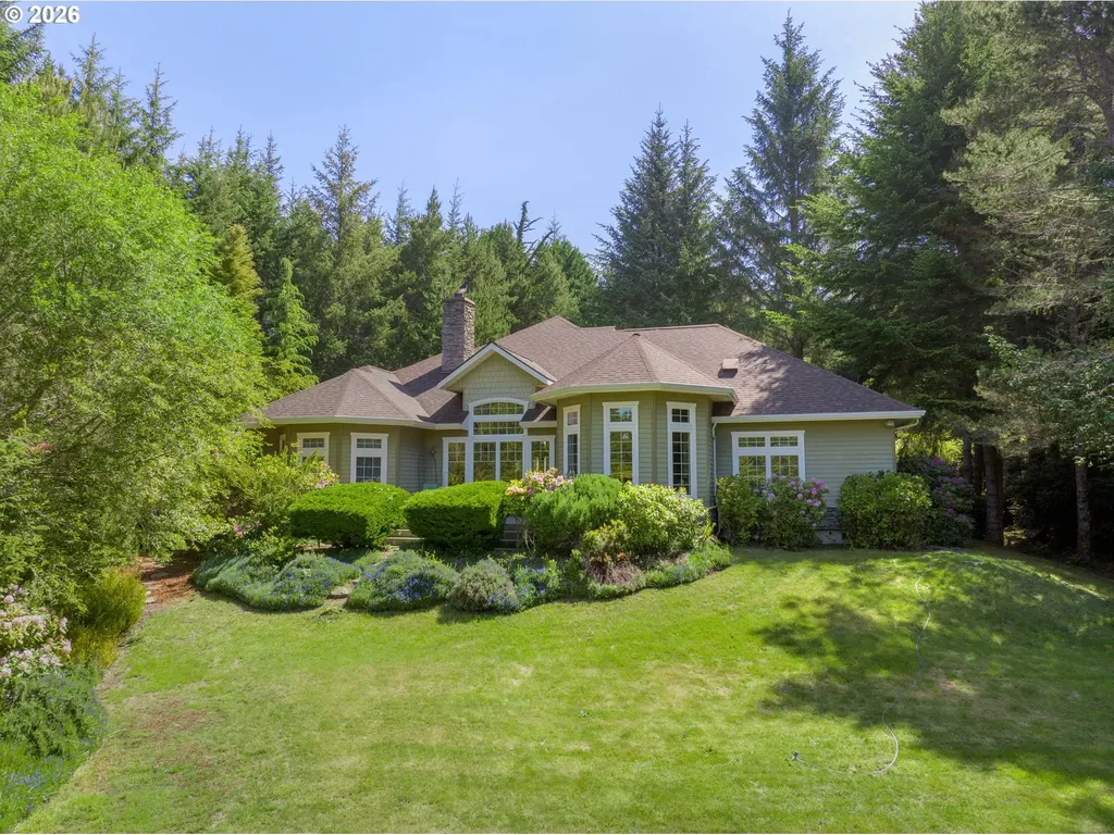 5402 Ka Teech Drive Florence OR 97439