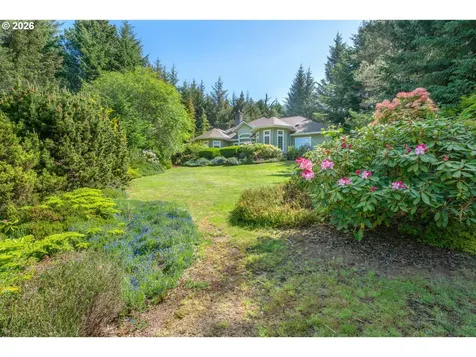 5402 Ka Teech Drive Florence OR 97439