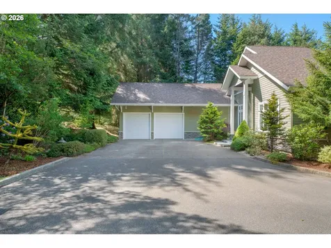 5402 Ka Teech Drive Florence OR 97439