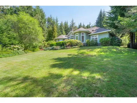 5402 Ka Teech Drive Florence OR 97439