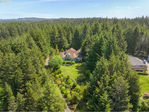 5402 Ka Teech Drive Florence OR 97439