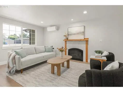 329 Dean Avenue Eugene OR 97404