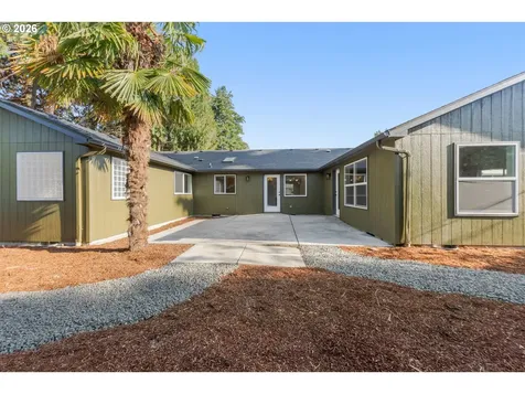 329 Dean Avenue Eugene OR 97404