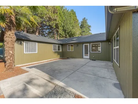 329 Dean Avenue Eugene OR 97404