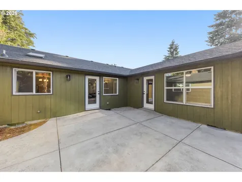 329 Dean Avenue Eugene OR 97404