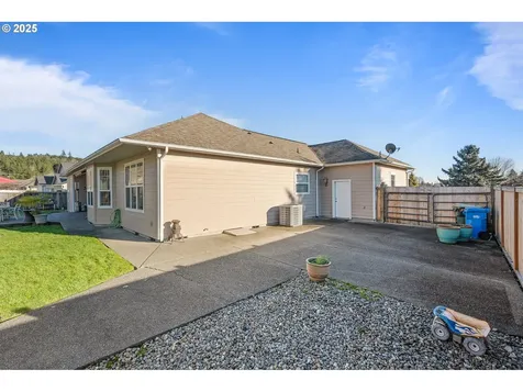 130 Newaukum Village Drive Chehalis WA 98532
