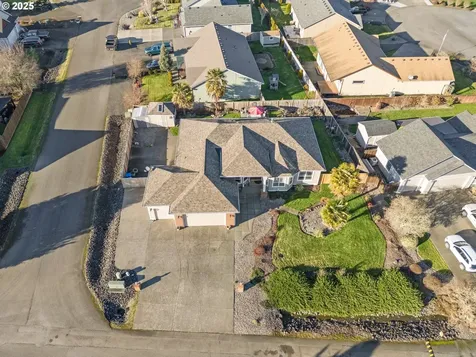 130 Newaukum Village Drive Chehalis WA 98532