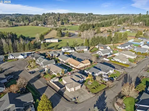 130 Newaukum Village Drive Chehalis WA 98532