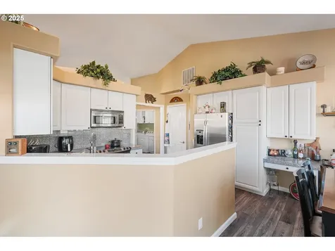 130 Newaukum Village Drive Chehalis WA 98532