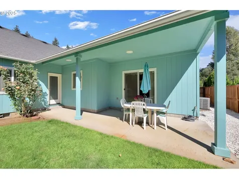 88075 9th Street Veneta OR 97487