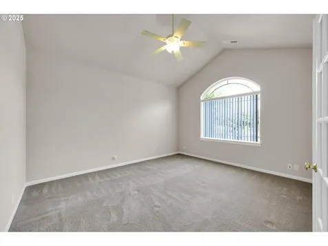 88075 9th Street Veneta OR 97487