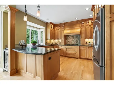 17454 NW Gilbert Lane Portland OR 97229
