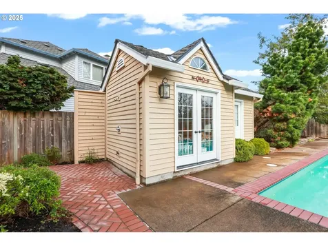 17454 NW Gilbert Lane Portland OR 97229