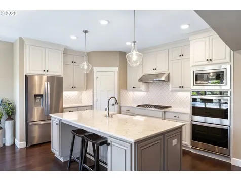 18403 NE 82nd Street Vancouver WA 98682