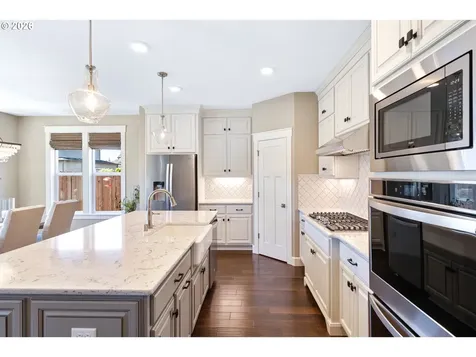 18403 NE 82nd Street Vancouver WA 98682