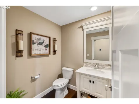 18403 NE 82nd Street Vancouver WA 98682