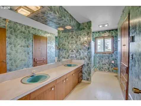 29620 E Woodard Road Troutdale OR 97060