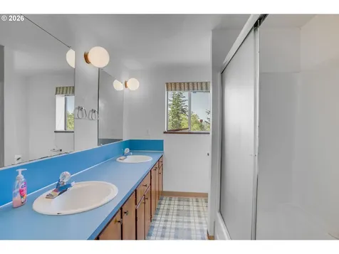 29620 E Woodard Road Troutdale OR 97060