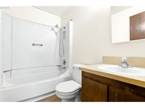 9208 NE 27th Street Vancouver WA 98662