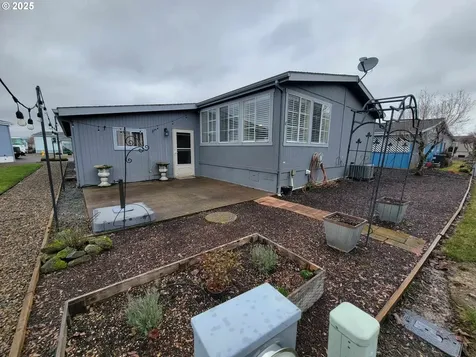 1303 Settlers Loop Forest Grove OR 97116