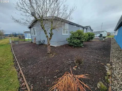 1303 Settlers Loop Forest Grove OR 97116