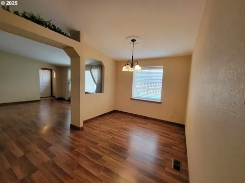 1303 Settlers Loop Forest Grove OR 97116
