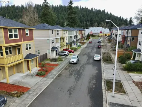 3705 SE 107th Avenue Portland OR 97266
