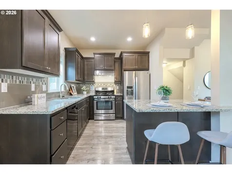3705 SE 107th Avenue Portland OR 97266