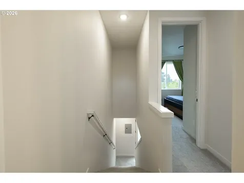 6272 NE 6th Avenue Portland OR 97211
