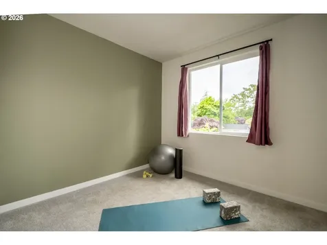 6272 NE 6th Avenue Portland OR 97211
