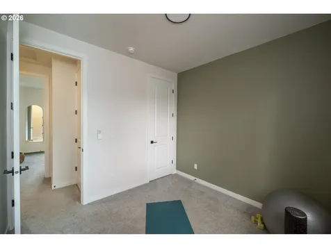 6272 NE 6th Avenue Portland OR 97211