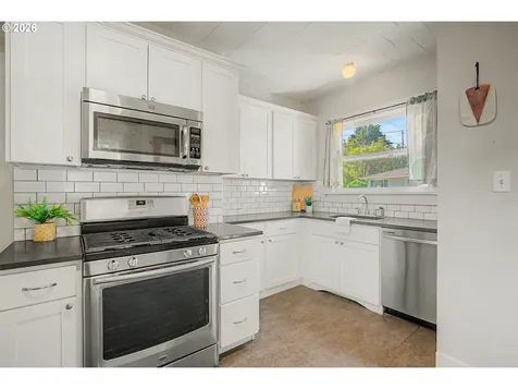 5 NE 71st Avenue Portland OR 97213