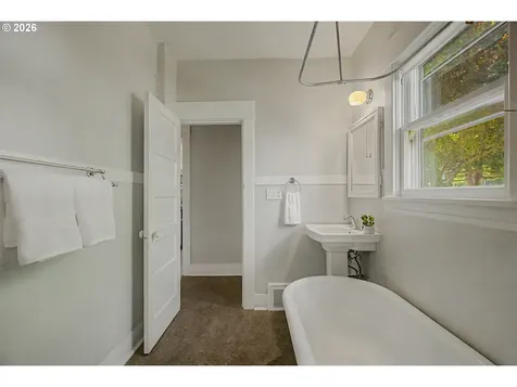 5 NE 71st Avenue Portland OR 97213
