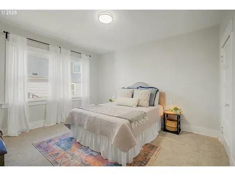 5 NE 71st Avenue Portland OR 97213