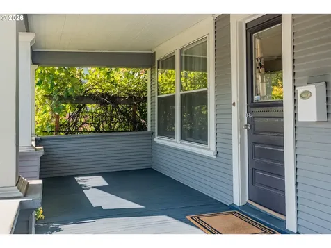 5 NE 71st Avenue Portland OR 97213